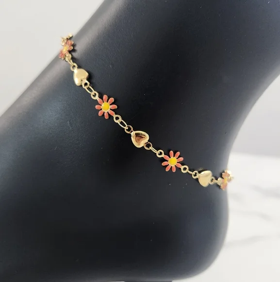 Gold Plated Heart and Enamel Daisy Charm Anklet - Picture 5 of 11